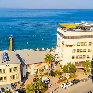 Hotel Aragosta & Restaurant, Durrës