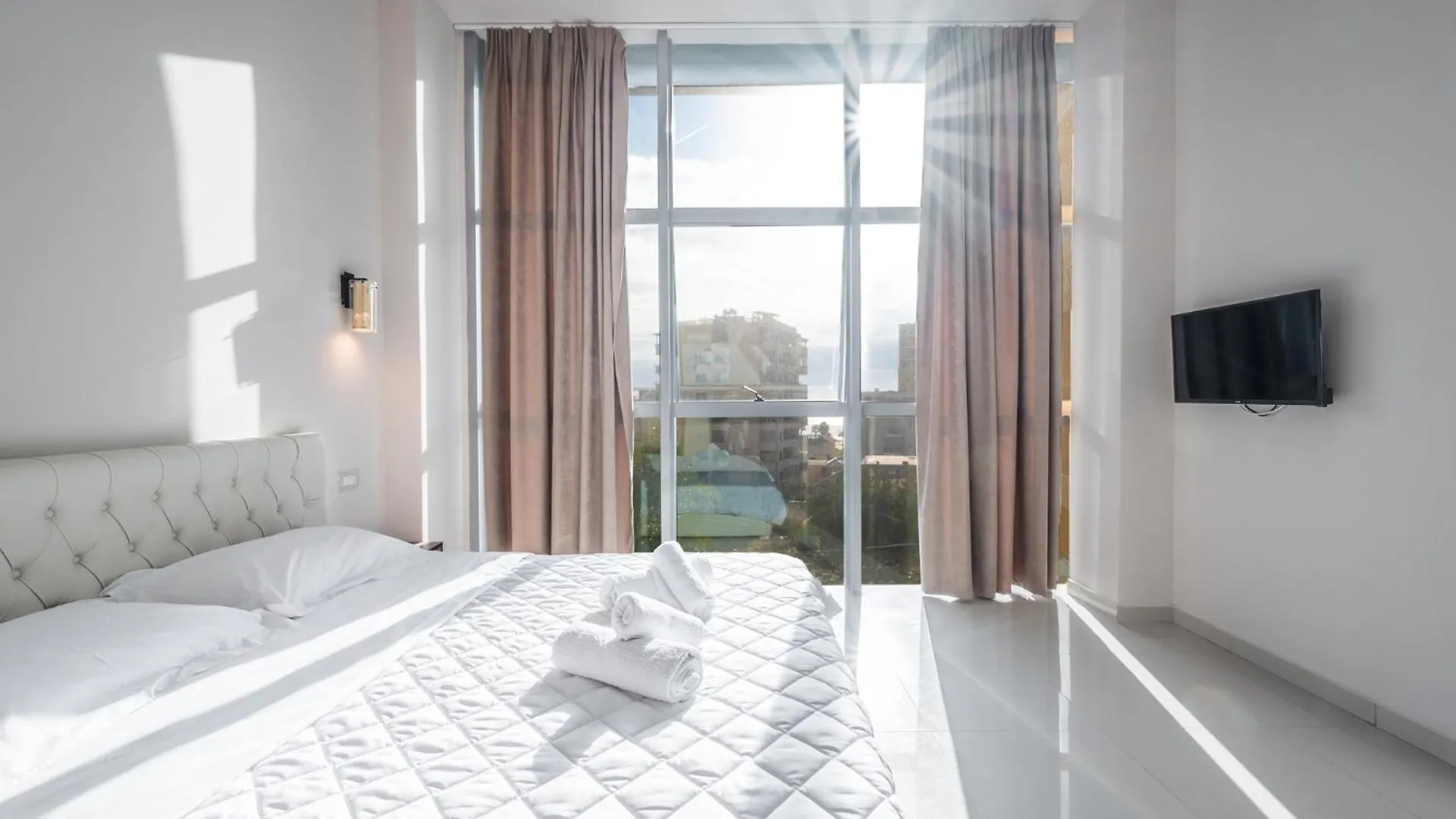 Villa Olympia Durres